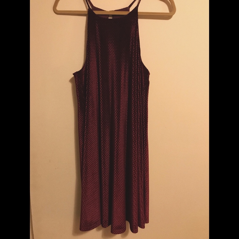 Everly velvet burgundy shift dress